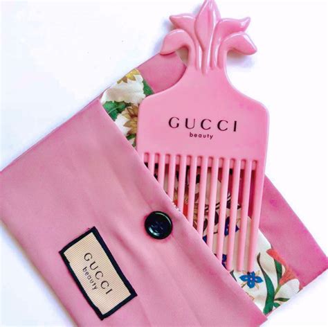 Gucci beauty comb